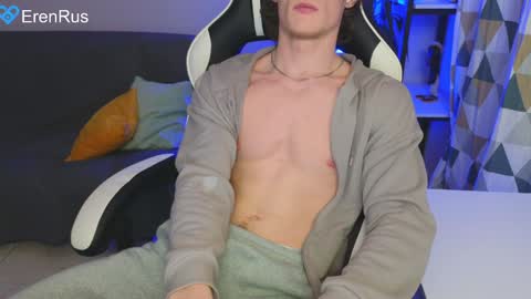 Eren.  online show from December 7, 12:36 am