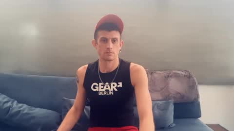 fkng_fggt online show from March 24, 8:59 pm