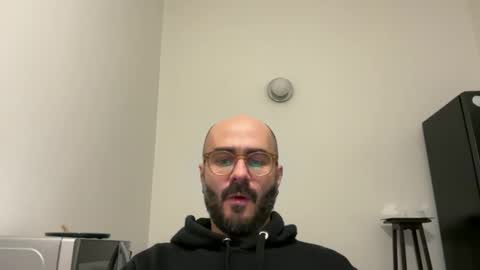 Fla is short for Flavio online show from January 15, 4:05 pm