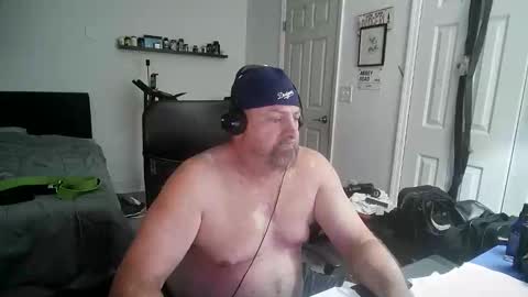 Florida guy online show from October 29, 3:52 am