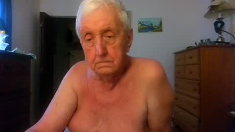 flamale65to online show from June 11, 9:13 pm