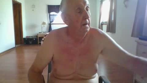 flamale65to online show from February 19, 1:21 pm