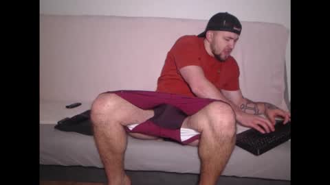 Flamefury18 online show from December 3, 9:32 am