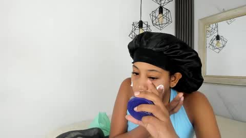 Flavia online show from April 19, 12:28 pm