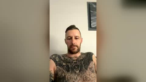 fletcher1985 online show from June 20, 7:14 am
