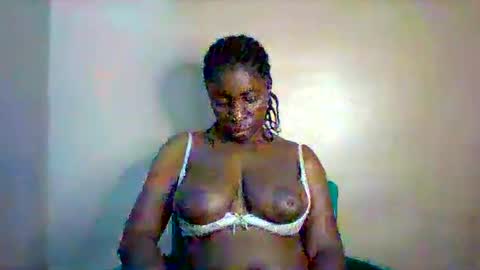 flirty aria online show from March 5, 6:39 pm