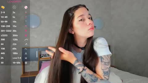 Emely  online show from June 17, 4:39 am