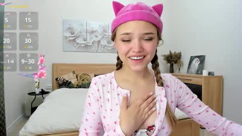 Mona online show from September 30, 12:43 am