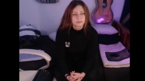 flor3citarockera online show from April 11, 5:50 pm