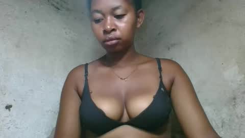 florencia011 online show from January 17, 10:29 pm