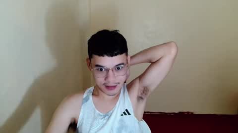 Snapshot of floriankeirxx_ chatting on September 23, 8:15 pm floriankeirxx_ online show from September 23, 8:15 pm