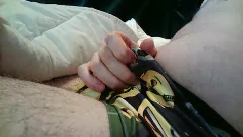 flow2105 online show from February 17, 7:24 pm