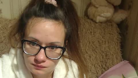 Snapshot of flowercandydoll chatting on December 9, 10:09 pm say meow and send tip  online show from December 9, 10:09 pm