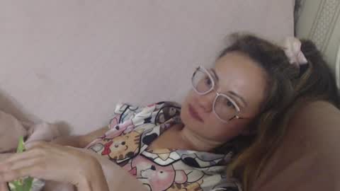 say meow and send tip  online show from July 22, 8:11 pm