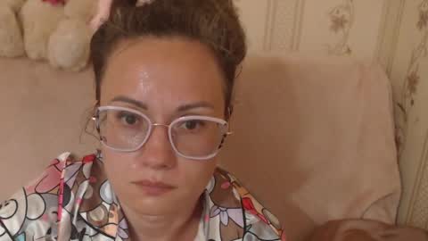 say meow and send tip  online show from May 10, 8:15 pm