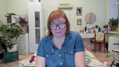 Flowerlower online show from December 18, 12:55 pm