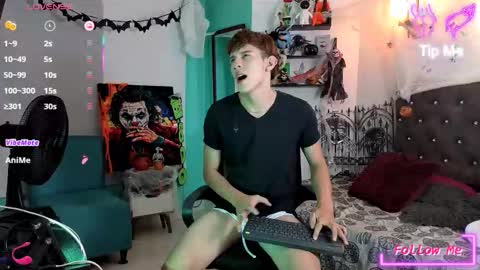 flowers109 online show from October 26, 11:37 pm