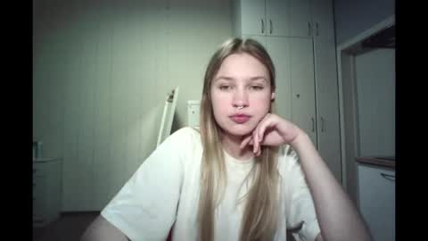 flowflirtx online show from June 8, 1:12 pm