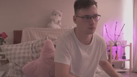 Snapshot of fluffy_hat chatting on January 29, 10:37 am Fluffy and Krut online show from January 29, 10:37 am