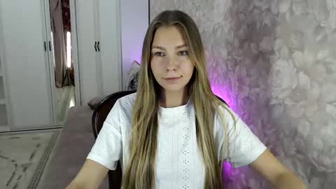 Snapshot of fofhcf chatting on October 18, 3:27 pm Molli Ready for any play with you. Hottest show in pvt Help a student earn big tokens online show from October 18, 3:27 pm