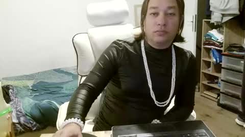 Snapshot of foix228489 chatting on September 29, 6:18 pm foxalwaysexcited online show from September 29, 6:18 pm