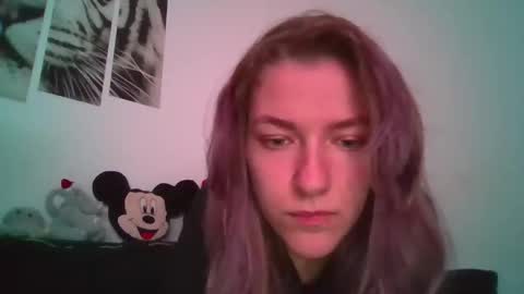 Pussy Queen online show from December 20, 9:00 pm