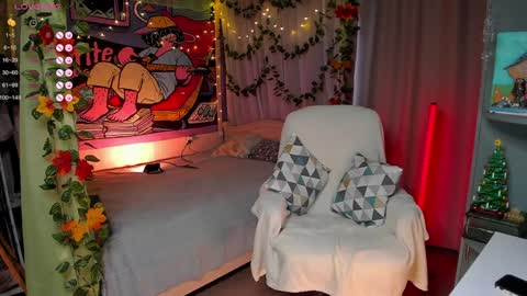     online show from January 13, 8:15 am