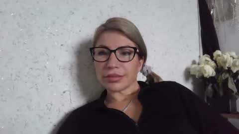 fox_red_lady7 online show from February 5, 10:08 am