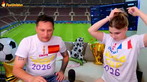 We are a couple Leo and Sofiayou are always welcome here online show from June 22, 6:59 pm