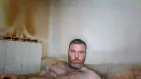 foxxx1982 online show from August 7, 10:30 pm