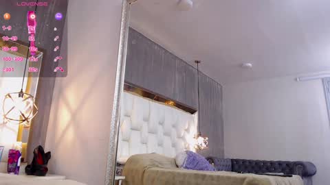 Foxxy  online show from September 24, 3:41 pm