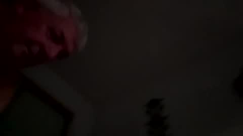 Snapshot of foxy_silver chatting on March 10, 6:23 pm foxy_silver online show from March 10, 6:23 pm