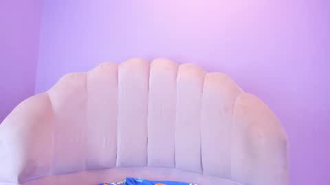foxyhillx online show from June 12, 2:54 am