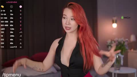 Snapshot of foxylovesyou chatting on February 25, 11:54 am foxylovesyou online show from February 25, 11:54 am