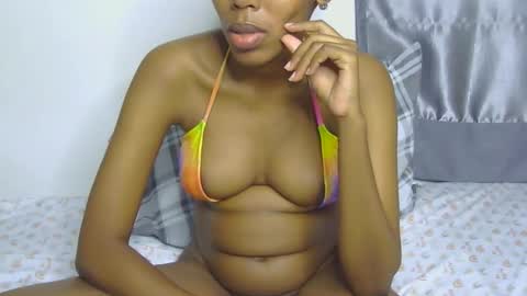 Snapshot of foxypennyy chatting on September 9, 1:33 pm foxypennyy online show from September 9, 1:33 pm