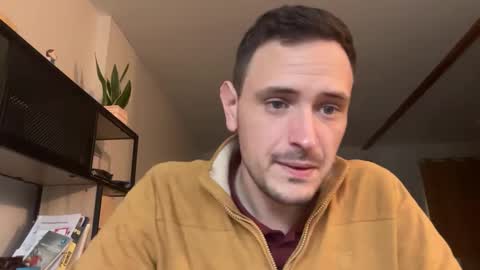 fraisetagada359 online show from October 31, 8:37 am