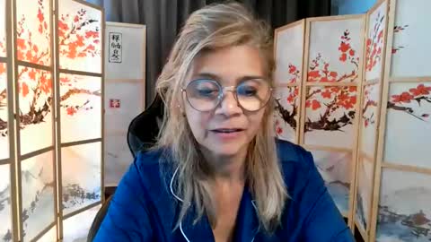 francelune online show from June 9, 2:17 pm