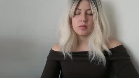 Snapshot of francescaasmith chatting on September 29, 7:24 pm Francesca online show from September 29, 7:24 pm