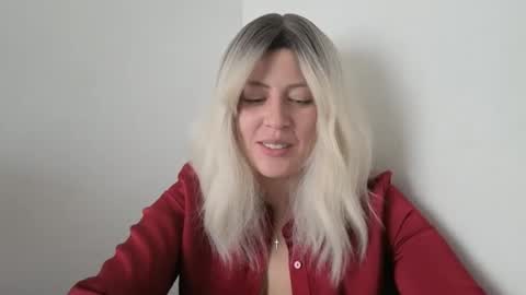 Snapshot of francescaasmith chatting on September 22, 8:13 pm Francesca online show from September 22, 8:13 pm