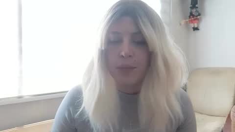 Snapshot of francescaasmith chatting on October 2, 5:56 pm Francesca online show from October 2, 5:56 pm