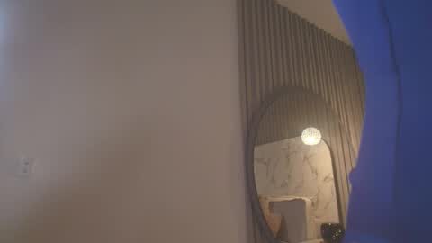 franchesca_de_luca online show from March 21, 3:01 am