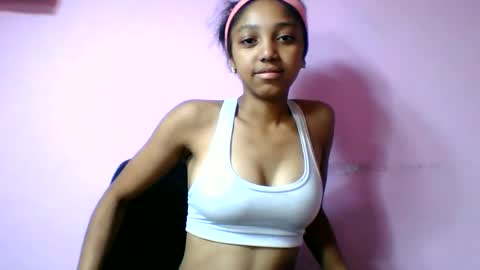 francia333068 online show from June 13, 5:51 am