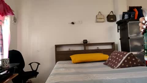 franfinee online show from September 19, 3:27 pm