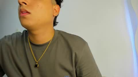 Castiglioni online show from March 1, 2:02 pm