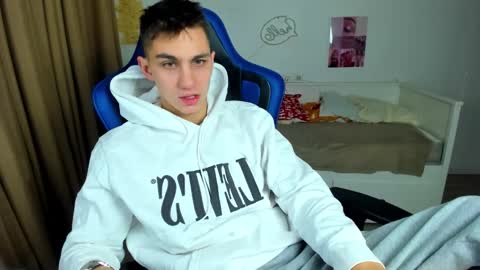 Frank online show from December 22, 5:03 am