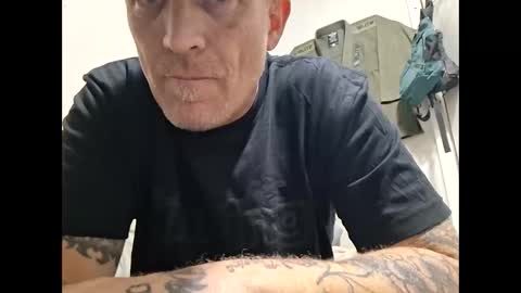 Blue eyed tatted Daddy online show from February 10, 4:15 am