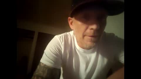 Famous Blue Eyes online show from April 15, 9:34 am