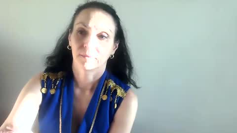 frankieteasing online show from January 15, 1:31 pm