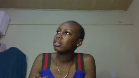 freaky_beauty online show from June 30, 6:28 pm
