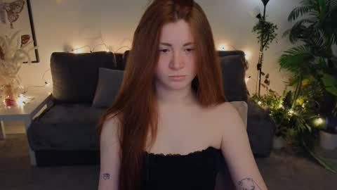 Diyana online show from March 25, 9:21 pm